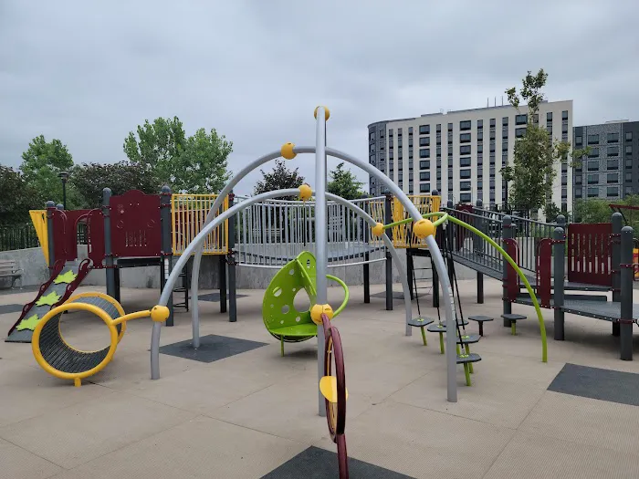 Berriman Playground Picture 4