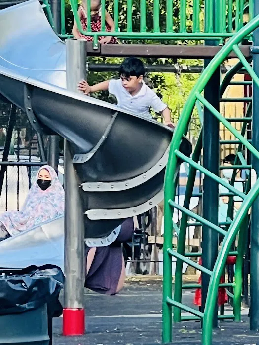Belmont Playground Picture 8