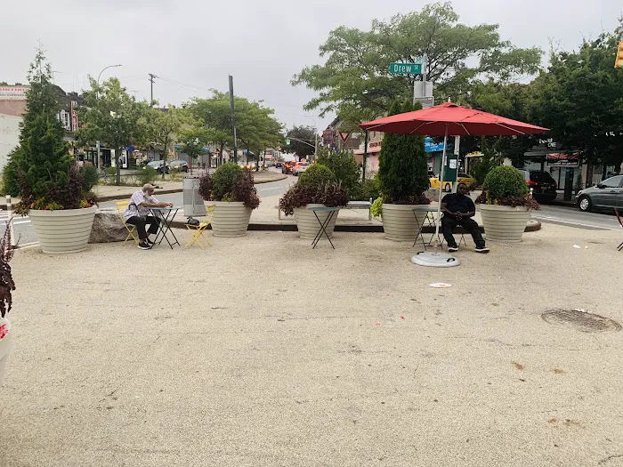 Liberty Ave Garden & Recreation Picture 5