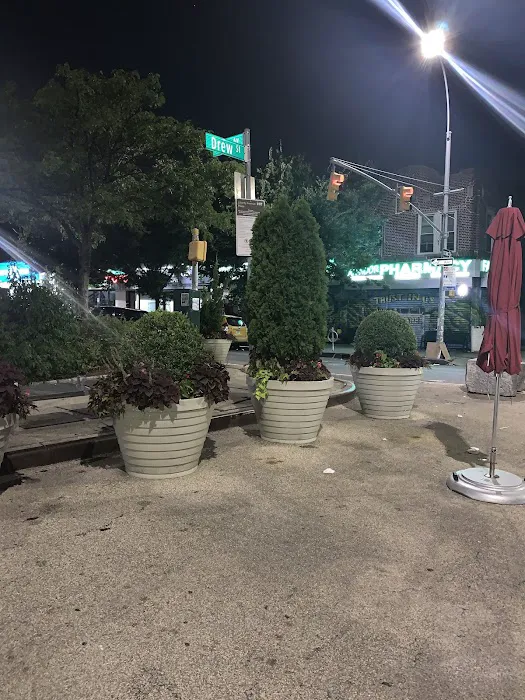 Liberty Ave Garden & Recreation Picture 2