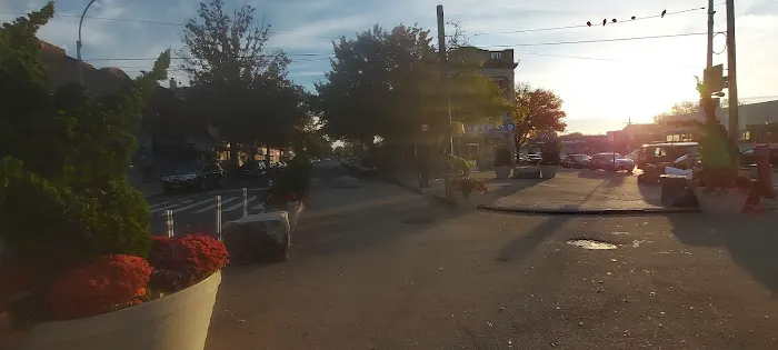 Public Place Picture 9