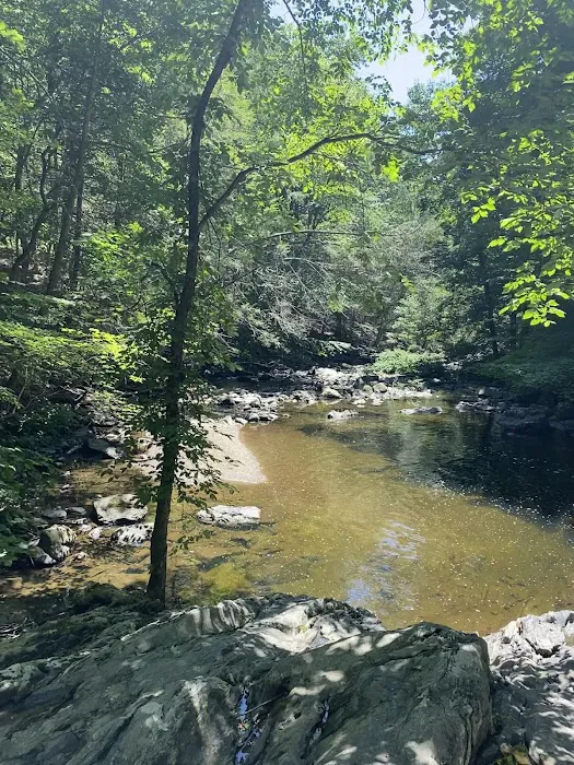 Old Croton Aqueduct Trailhead Picture 4