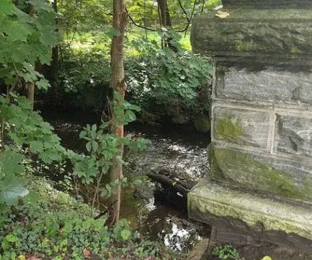Crestwood Park