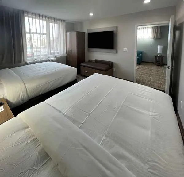 MainStay Suites Picture 6