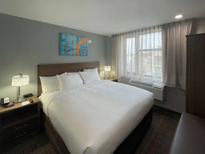 MainStay Suites Picture 5