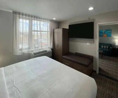 MainStay Suites