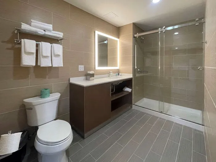 MainStay Suites Picture 4