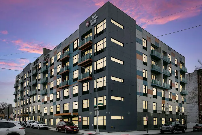 Best Western Plus Executive Residency Bronx Picture 10