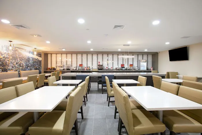 Best Western Plus Executive Residency Bronx Picture 5