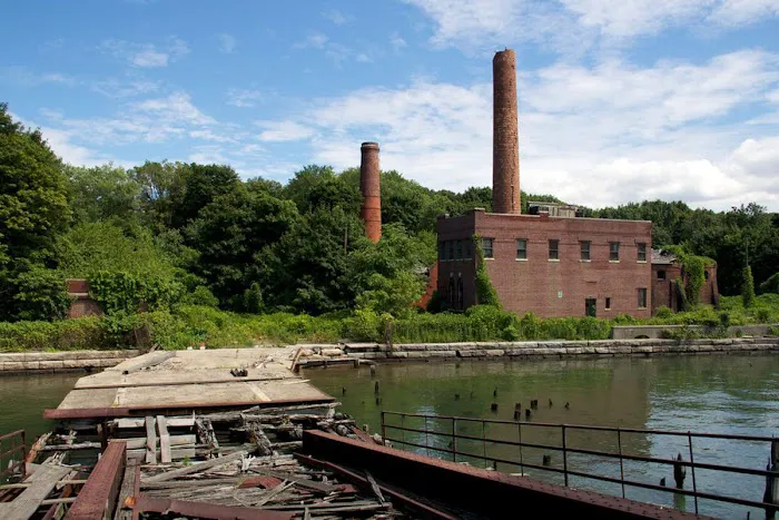 North Brother Island Picture 2