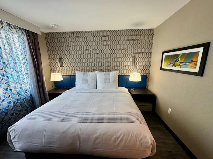 GLō Best Western Bronx NYC Picture 10