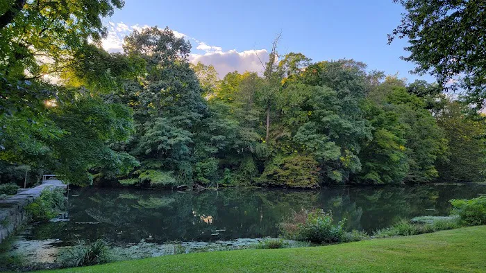 Carpenters Pond Park Picture 9