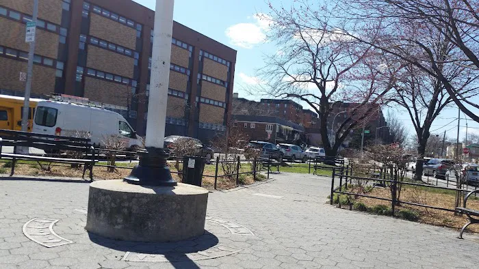 Veterans Plaza Picture 7