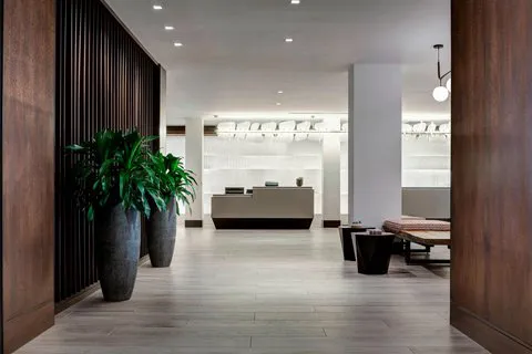 New York LaGuardia Airport Marriott Picture 2