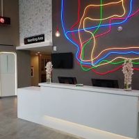 ibis Styles New York LaGuardia Airport ico
