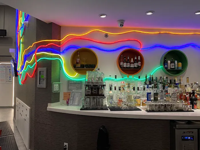 ibis Styles New York LaGuardia Airport Picture 10