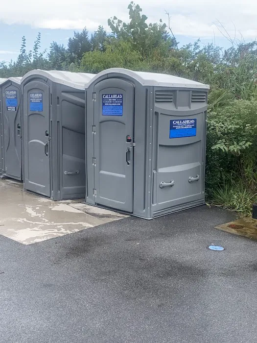 Shirley Chisholm Park Bathrooms and Water Dispenser Picture 3