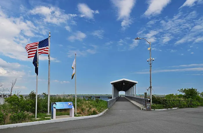 Penn Dock Picture 3
