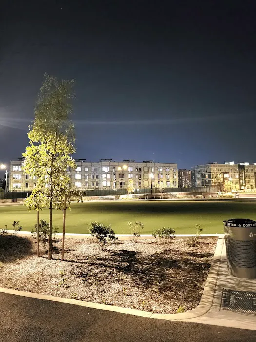 Gateway Estates Park Picture 5