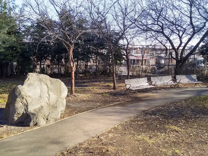 Queens Vietnam Veterans Memorial Picture 7