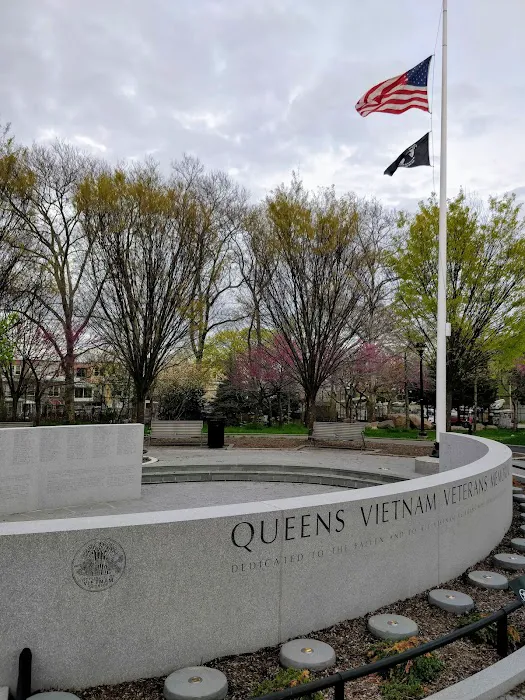 Queens Vietnam Veterans Memorial Picture 10