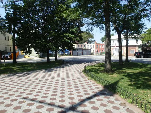 Drumm Triangle Picture 9