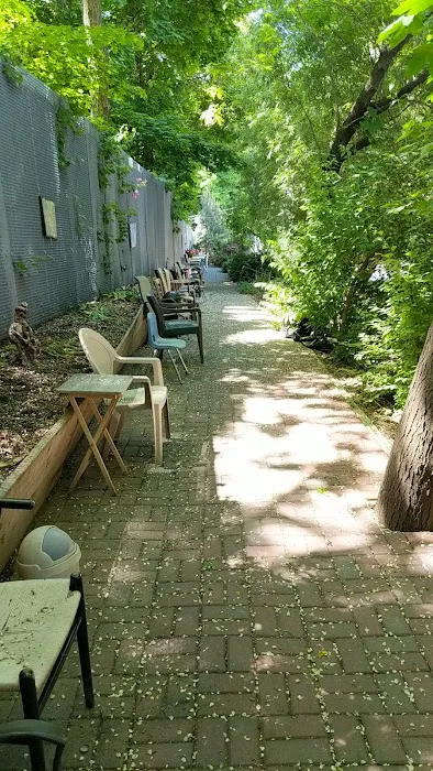 Ridgewood Garden Picture 4