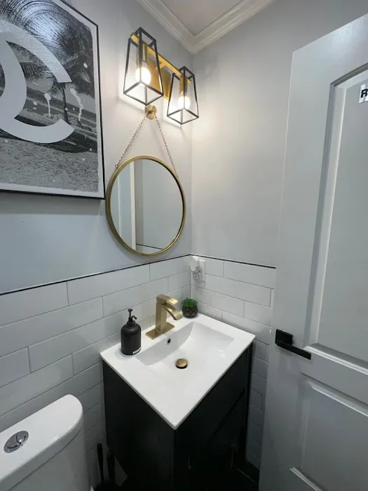 Latisha Luxury Place Picture 1