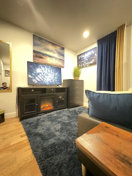 Latisha Luxury Place Picture 6