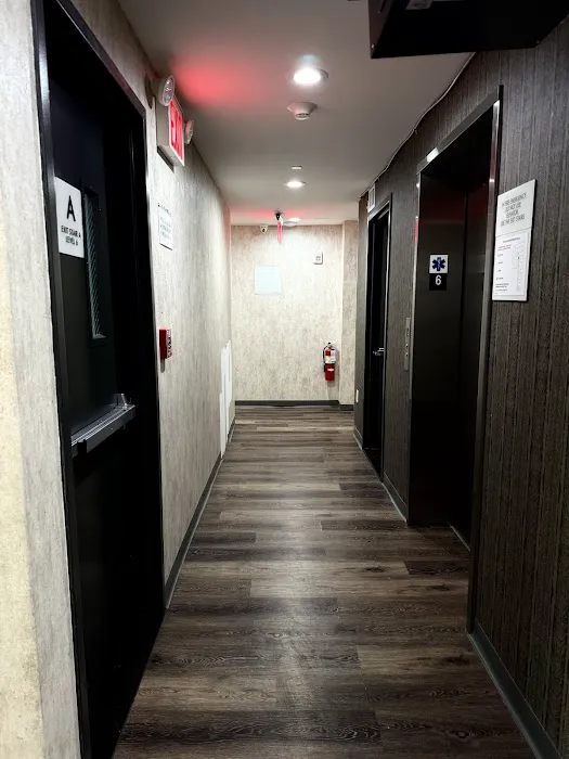 Bkway Hotel Brooklyn Picture 7