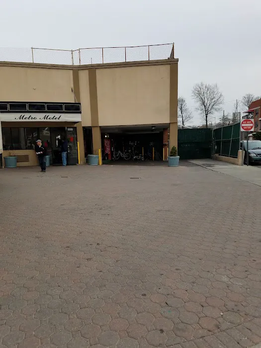 Metro Motel Picture 10
