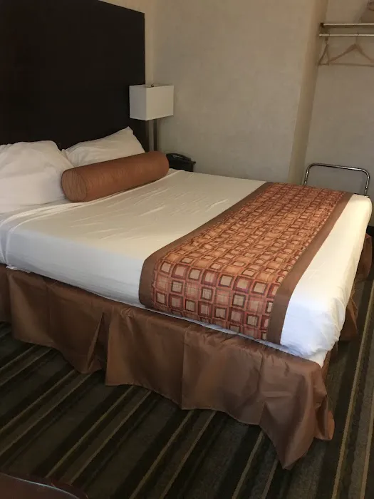 Grand Motor Inn Picture 2