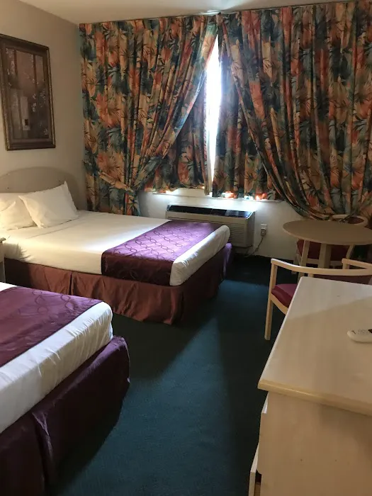 Grand Motor Inn Picture 4