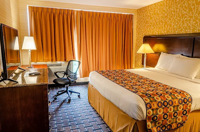 Elmhurst Hotel Picture 3