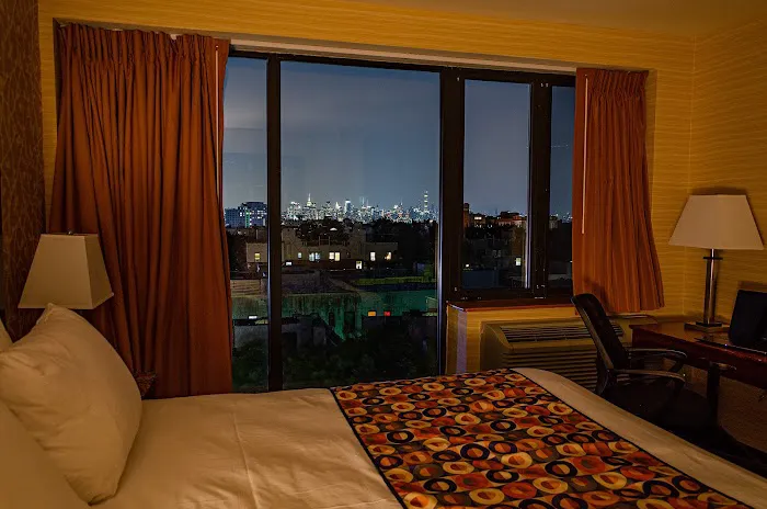 Elmhurst Hotel Picture 6