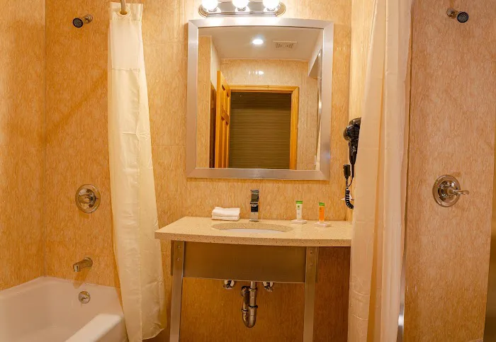 Elmhurst Hotel Picture 10