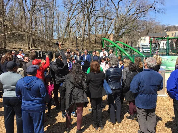 Smith O'Hara Levine Memorial Park Picture 8