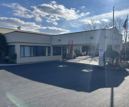 Hilltop Inn & Suites Yonkers