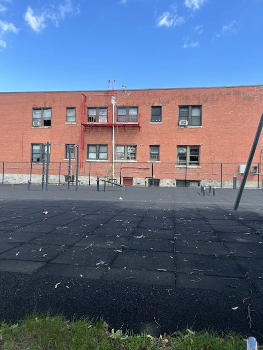 Barton Park Picture 2