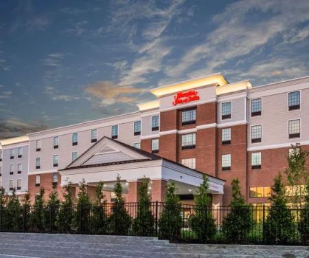 Hampton Inn & Suites Yonkers - Westchester