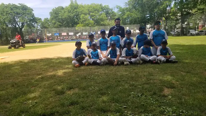 Cooney Grauer Field Picture 4