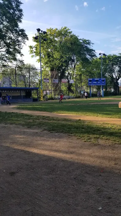 Cooney Grauer Field Picture 5