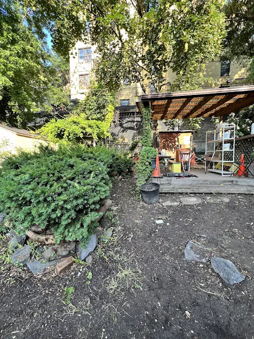 Fordham Bedford Lot-Busters Community Garden Picture 1