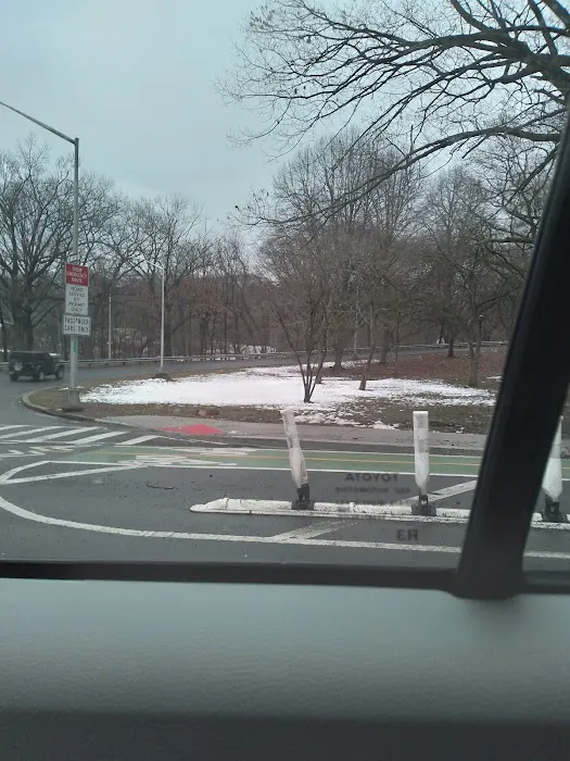 Henry Hudson Parkway Picture 2