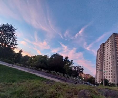 East Tremont Avenue