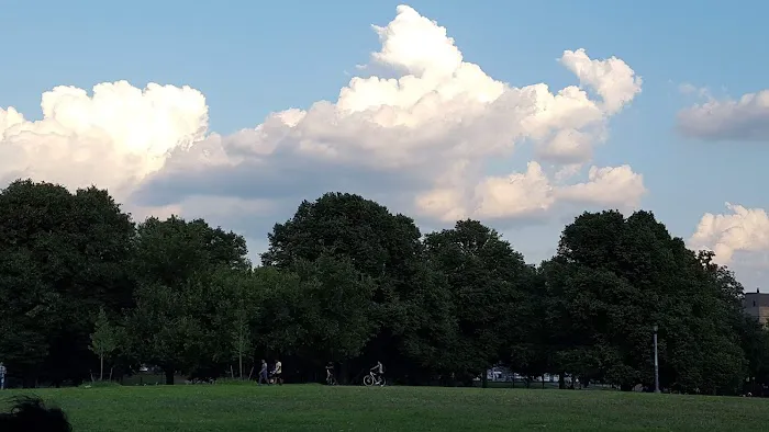 Walter Gladwin Park Picture 7