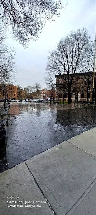 O'Neill Triangle Picture 2