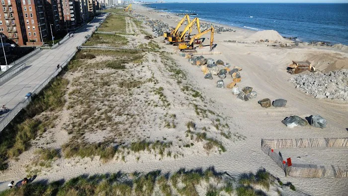 End of Ocean Promenade Belle Harbor Boardwalk Picture 7