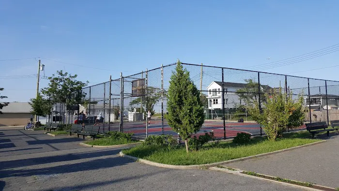 Broad Channel Park Picture 2