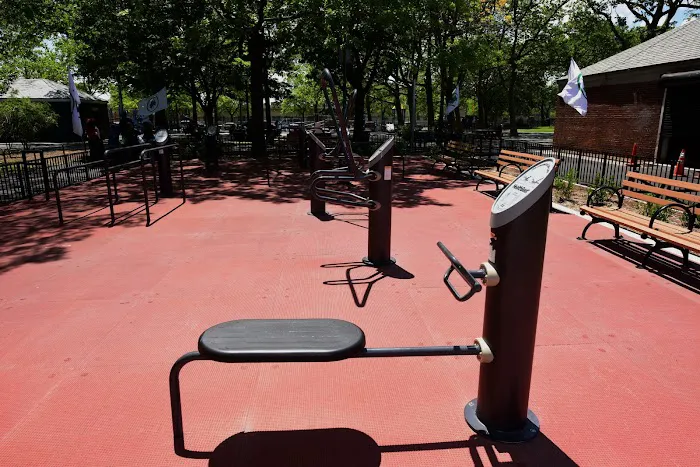 Linden Park Picture 5